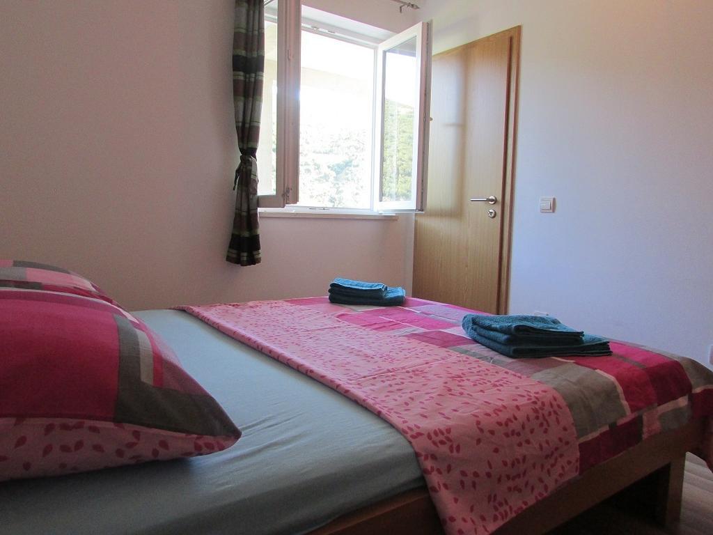 Dubravka Apartmani Mokošica Habitación foto